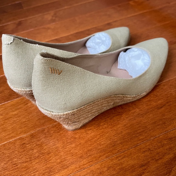 Various Sizes Viscata Roses Espadrille Beige Canvas Wedge Pumps - Picture 6 of 10